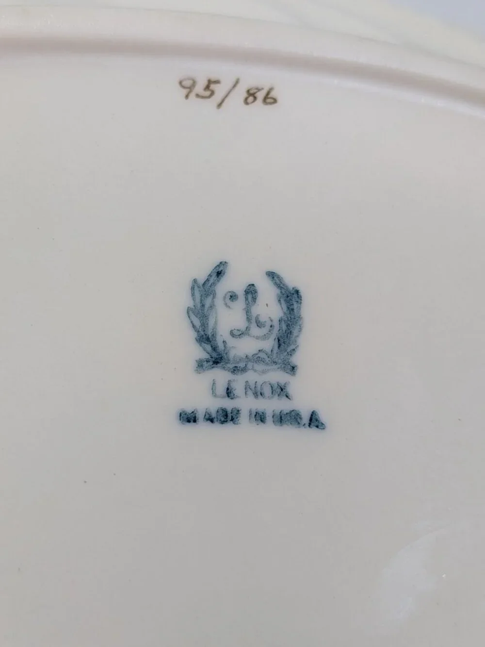 Vintage Lenox 30s 50s Ivory Porcelain Shell Bowl Heavy 24k Gold Trim 9” - Picture 7 of 15